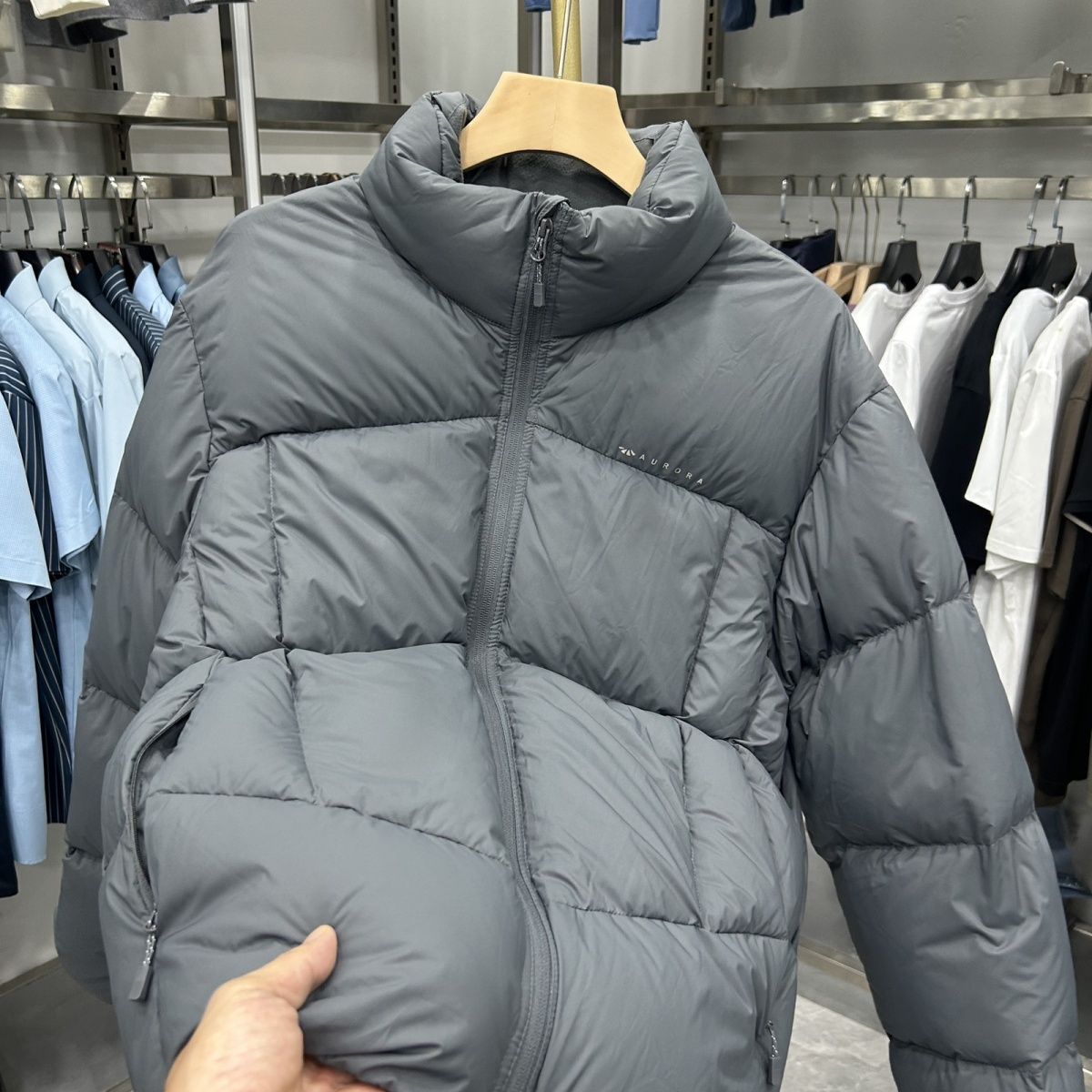 撤柜剪标95800蓬松度加厚男士冬季立领面包羽绒服保暖外套