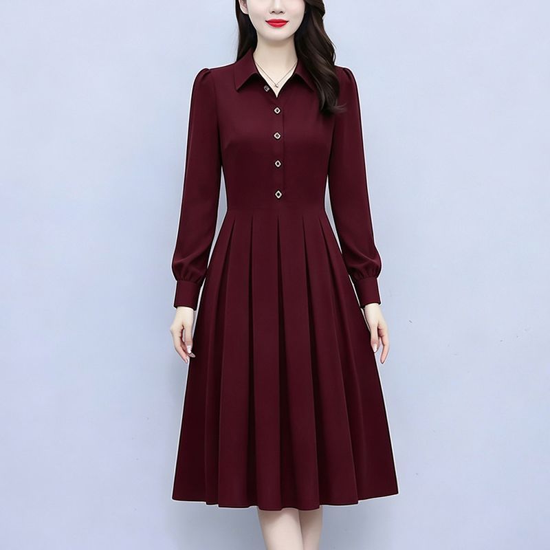 2026时尚洋气长袖女秋季新款妈妈装遮肚显瘦简约衬衣领纯色连衣裙