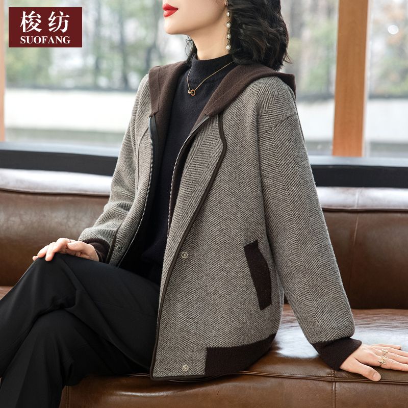 妈妈外套2026新款中老年女洋气时尚夹克50岁春秋秋装短款上衣高贵