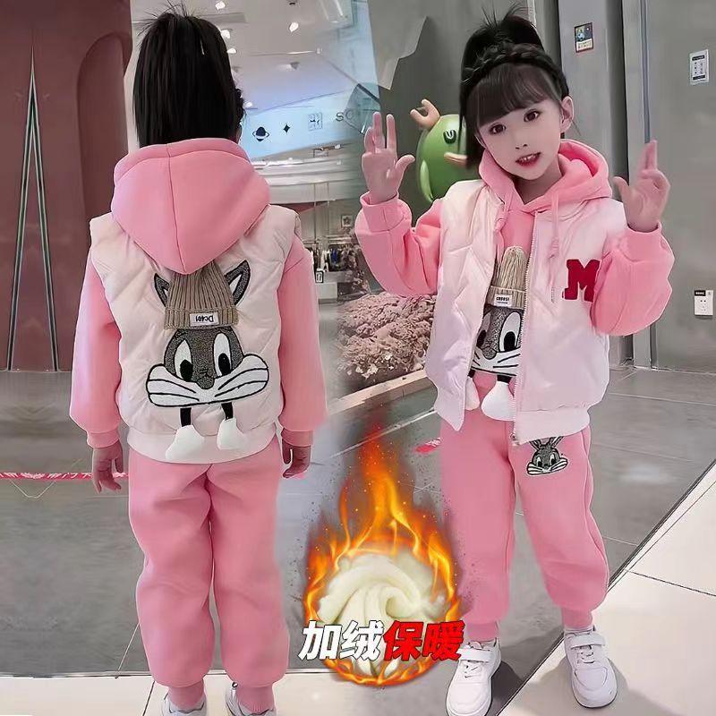 刺绣女童冬装套装2026网红新款加厚儿童马甲洋气加绒三件套卫衣