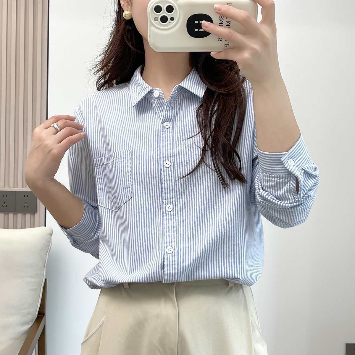 条纹春秋文艺新款宽松衬衣女复古百搭长袖衬衫打底休闲显瘦上衣外