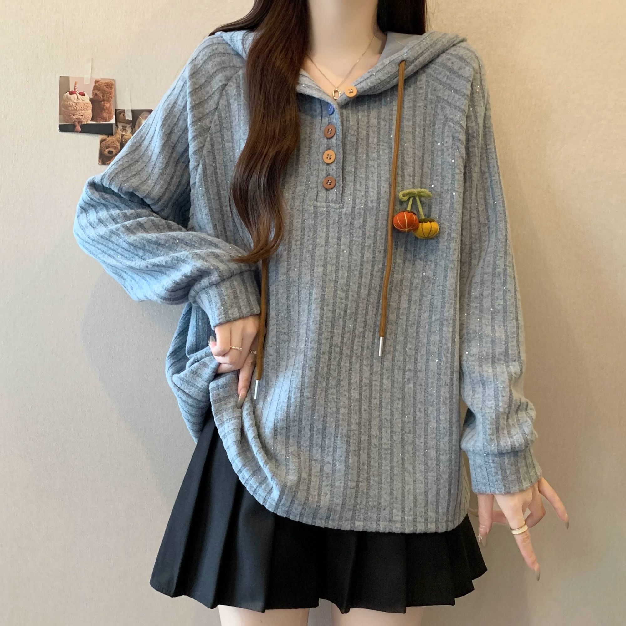 大码300斤时尚设计感减龄宽松连帽卫衣女秋冬新款巨遮肚别致上衣